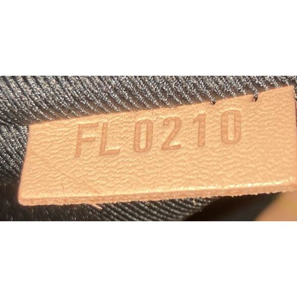 Louis Vuitton Carry It Tote Limited Edition Video Tape Reverse Monogram Canvas - Picture 9 of 9